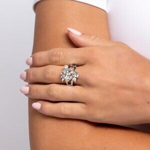 Paparazzi Jewelry Accessories - Roundabout Refinement - White Ring - NEW!!